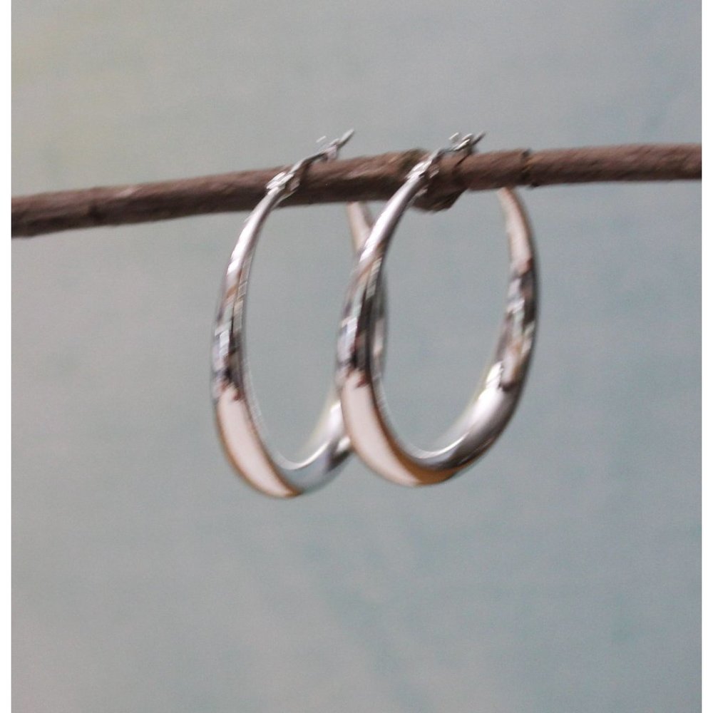 New Sterling Silver Hoop Earrings 1.25 Inches E76 - Picture 4 of 5